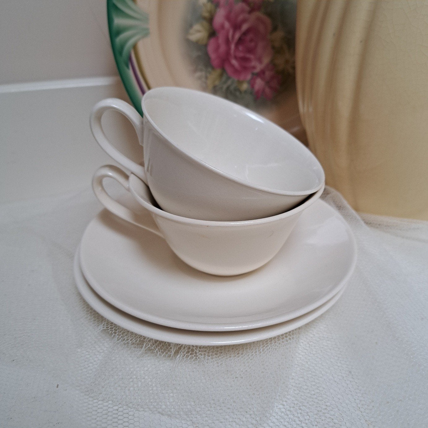 2 PETRUS REGOUT Creme kop en schotels 2 modellen, Ophalen of Verzenden