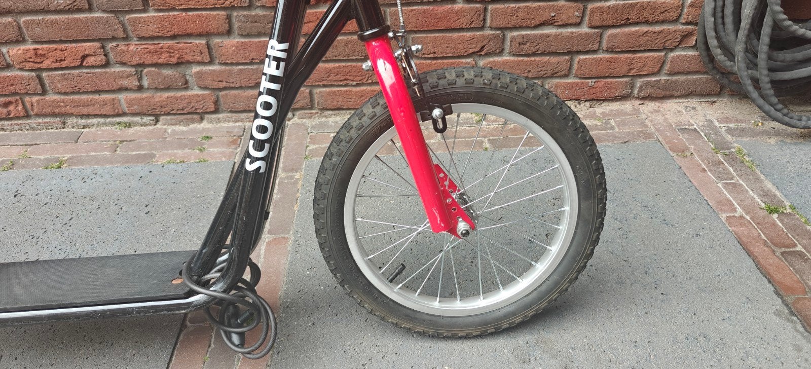 Stoere step met grote wielen - Ideaal voor avontuur!, Ophalen, Urban Scooter, Zo goed als nieuw, Gewone step