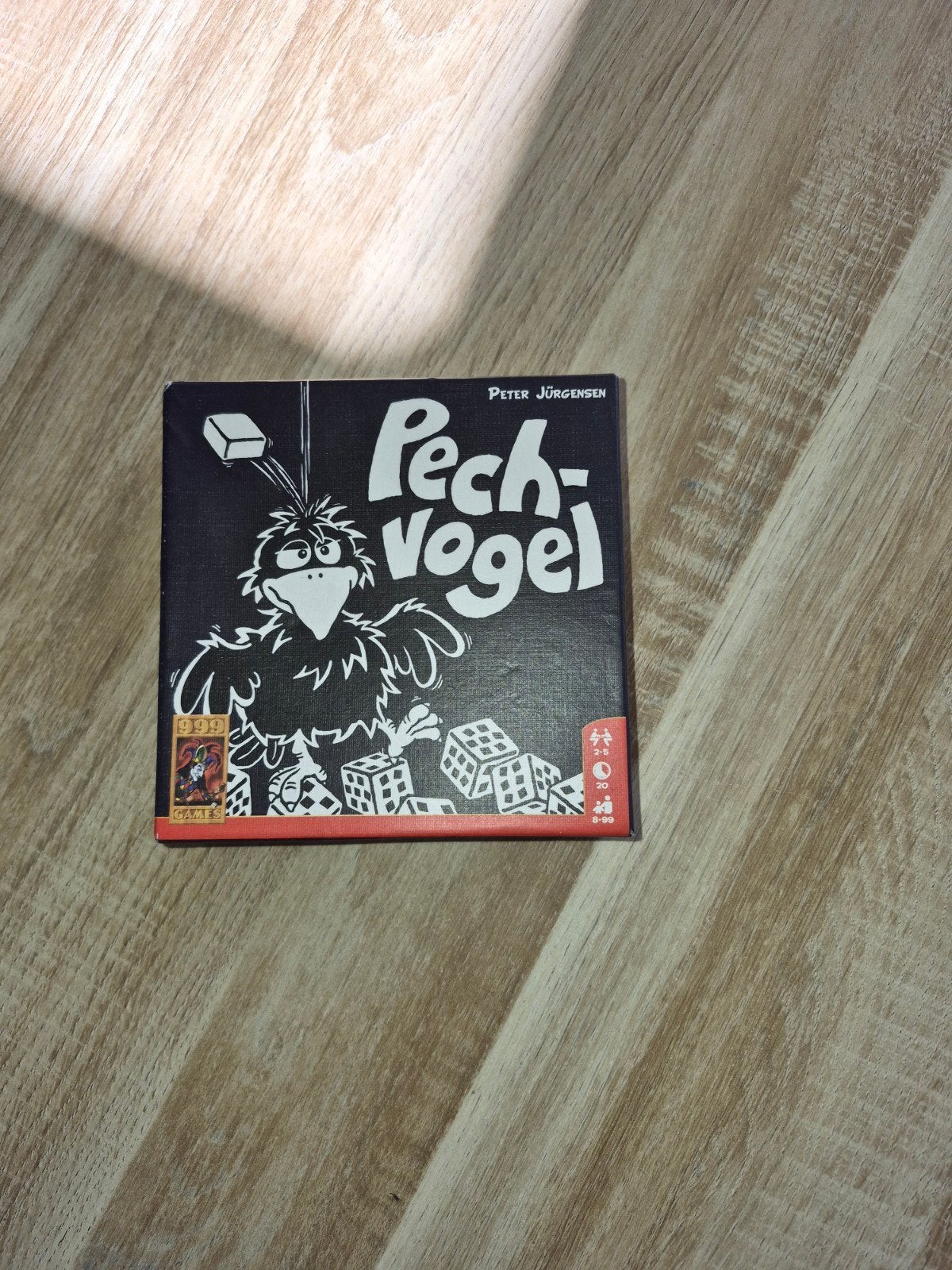 Pechvogel dobbelspel van 999 Games, Drie of vier spelers, Ophalen of Verzenden, Gebruikt, 999 Games