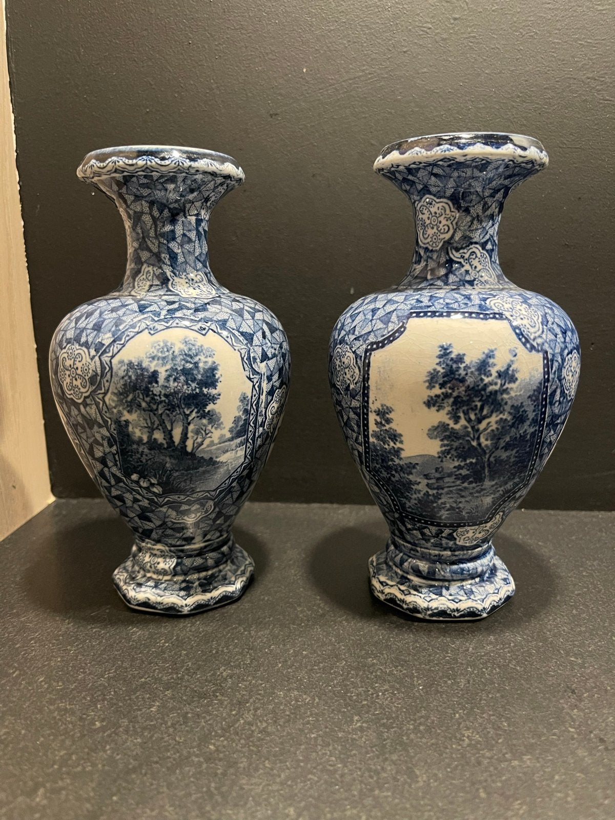Twee antieke vaasjes flamant, Ophalen of Verzenden