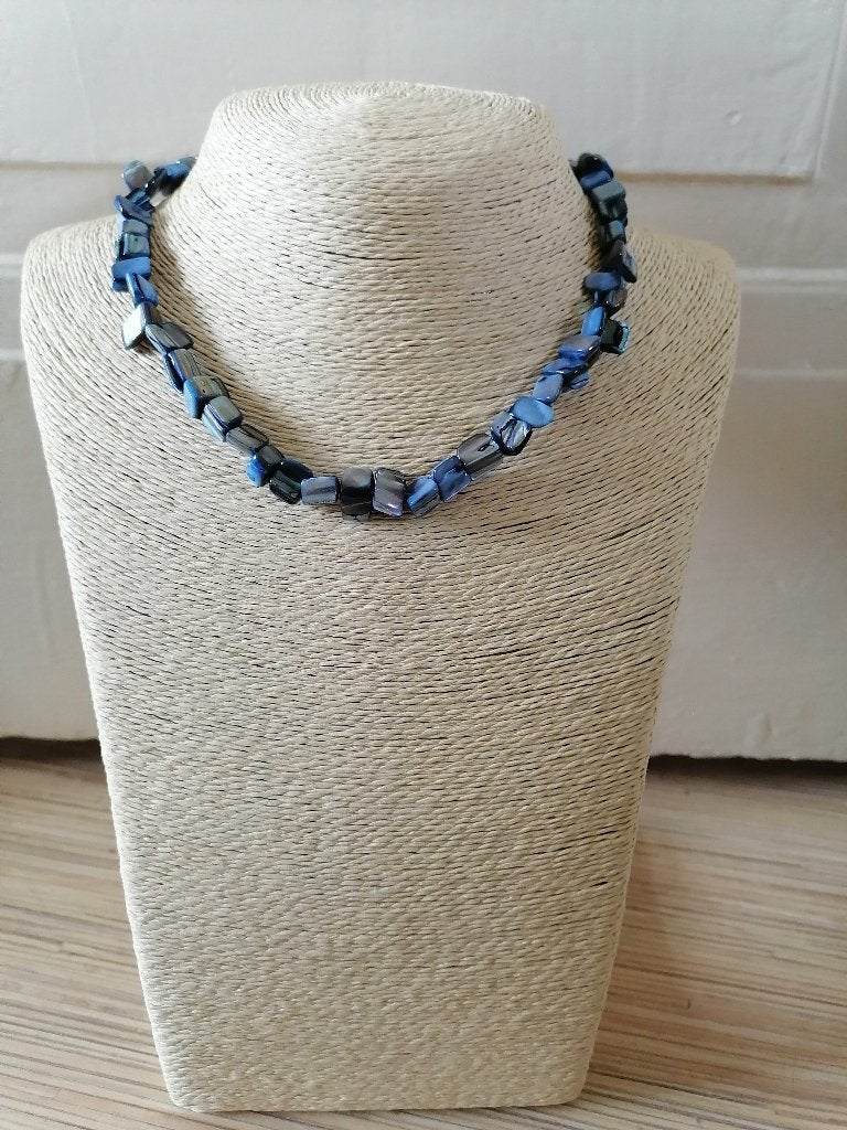 Nieuwe zelfgemaakte ketting met blauw parelmoer, Ophalen of Verzenden, Nieuw, Blauw, Steen of Mineraal