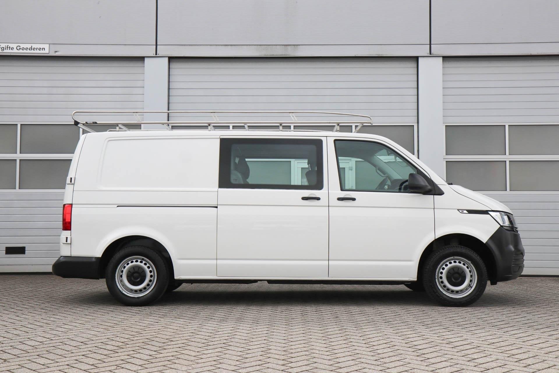Volkswagen Transporter 2.0 TDI 110pk L2H1 30 DC Comfortline, Voorwielaandrijving, 12 maanden, Stof, Gebruikt