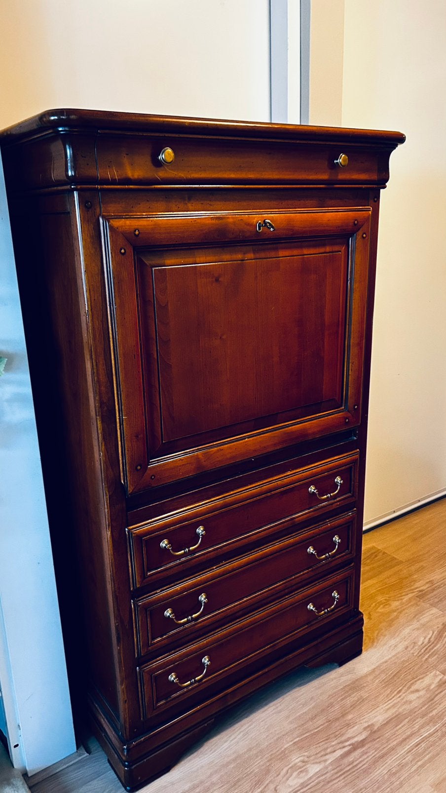 Kersen secretaire uit Selva serie, Ophalen, Gebruikt, Klassiek