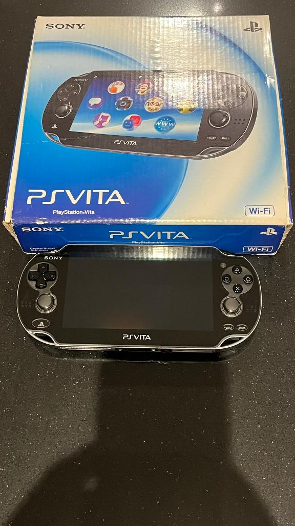 Sony PlayStation Vita OLED 1000 Zwart in doos, Japans model, Overige genres, 1 speler, Ophalen of Verzenden, Zo goed als nieuw