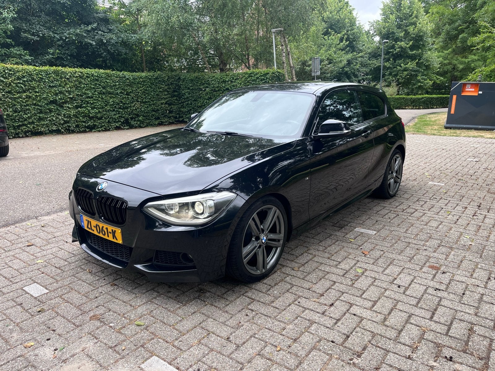 BMW 116i | Automaat | Carplay | M pakket | Revisie motor, Auto's, BMW, 4 cilinders, 1290 kg, 4 stoelen, Alcantara