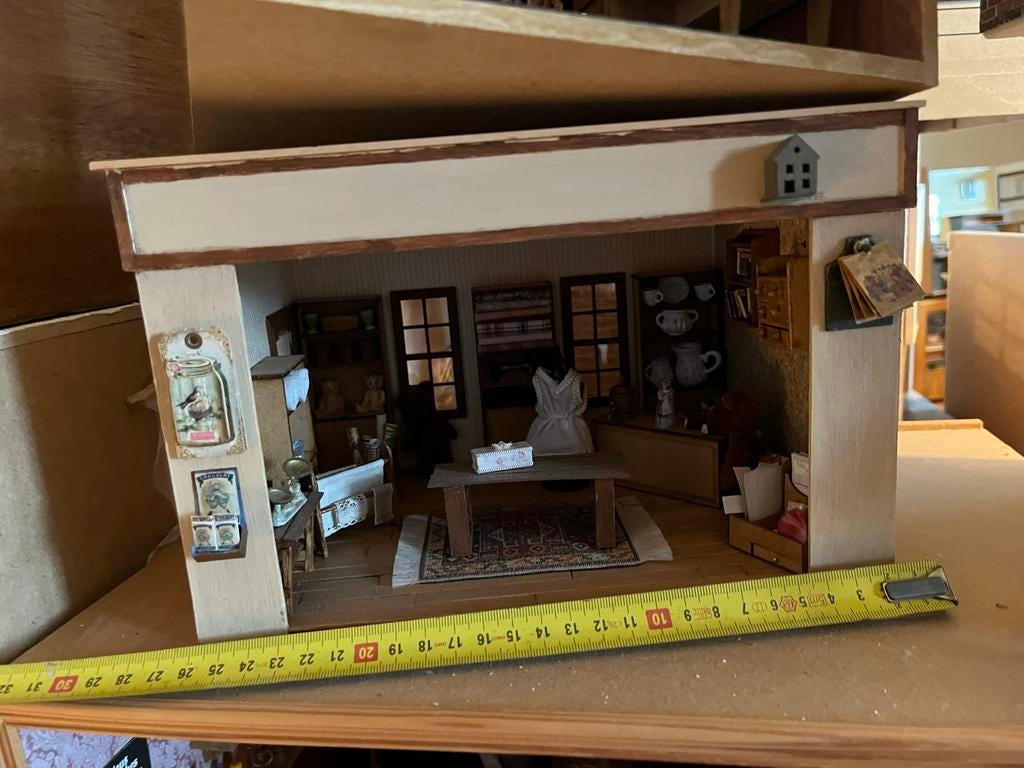 Collectie Poppenhuisjes, Kijkkastjes en Miniaturen, Ophalen, Gebruikt, Poppenhuis