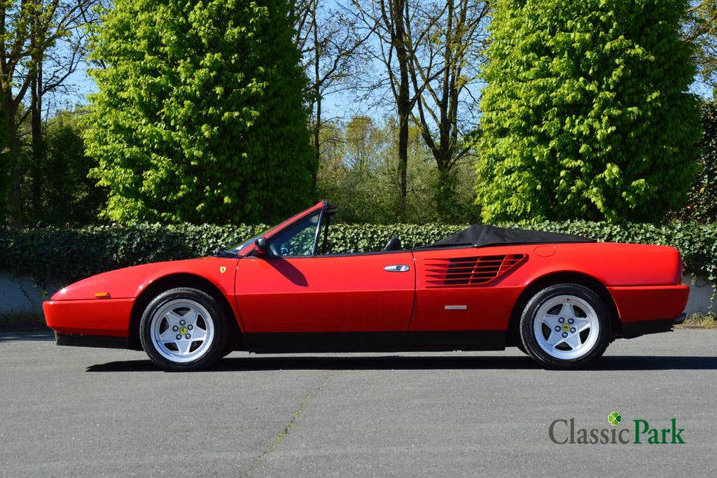 Ferrari Mondial 3.2 Cabriolet (bj 1987), foto 2