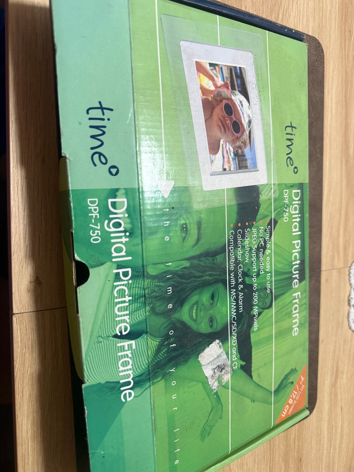 Time Digital Picture Frame DPF-750 - Nieuw in doos, Ophalen, Overige merken, Nieuw, 8 tot 12 inch