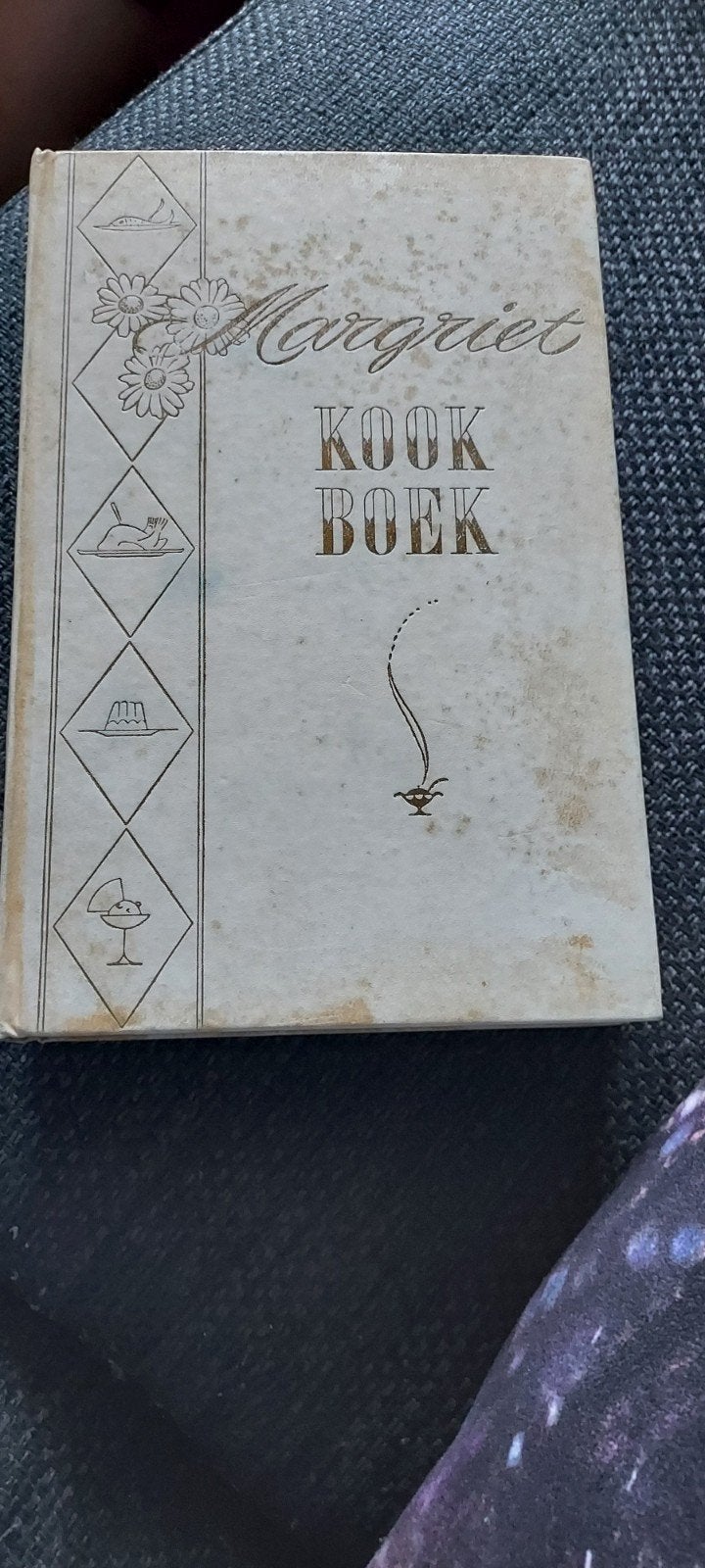Margriet Kookboek - Klassieke Recepten, Boeken, Gelezen, Marianne, Ophalen of Verzenden, Hoofdgerechten