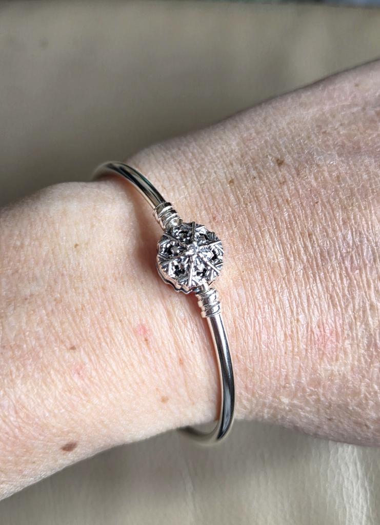 NIEUW!! Zilveren 925 PANDORA armband / slavenarmband/ bangle, Sieraden, Tassen en Uiterlijk, Armbanden, Ophalen, Zo goed als nieuw