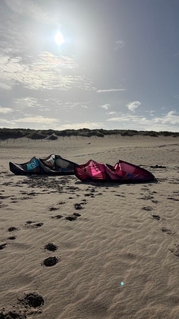 North Dice set 9m + 12m en Bar, Watersport en Boten, Kitesurfen, Ophalen, Gebruikt, Kitesurf-set, Twintip