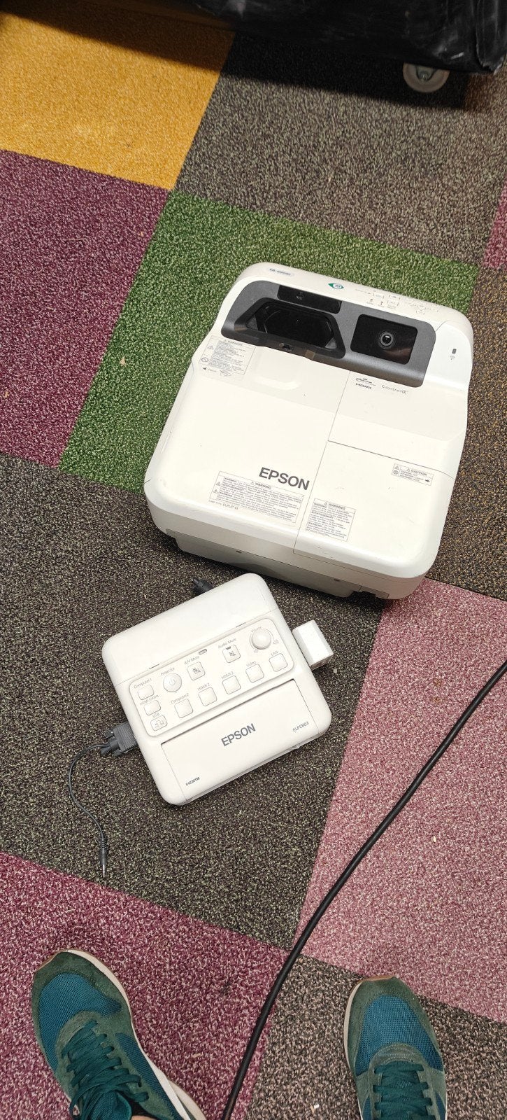 Epson EB-695Wi Ultra-short-throw Projector, Ophalen, Gebruikt, Epson, LCD