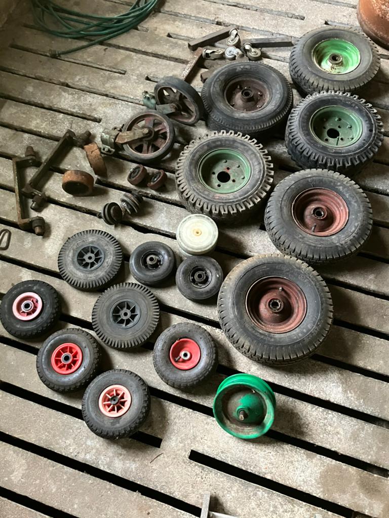 Wielen  en kunstof en stalen rollen, Ophalen of Verzenden, Zo goed als nieuw