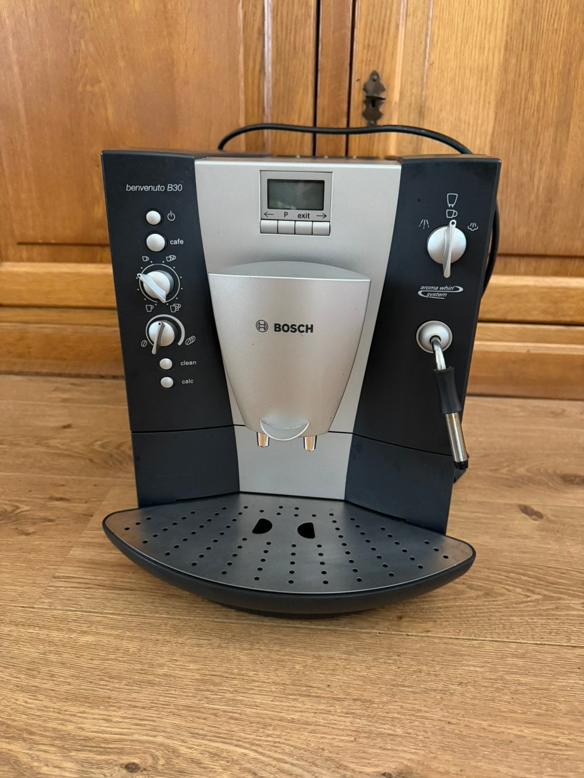 Bosch koffiezetapparaat, Ophalen, Afneembaar waterreservoir, Gebruikt, Koffiemachine
