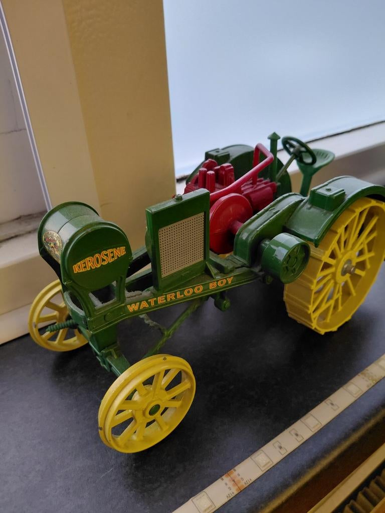 Vintage Waterloo Boy Tractor Model - Groen/Geel, Overige merken, Gebruikt, 1:32 tot 1:50, Overige typen