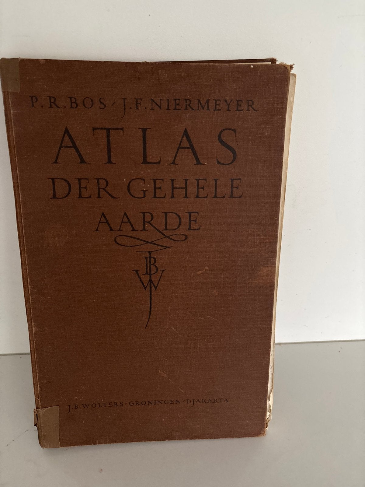 Bos-Niermeyer Schoolatlas der Gehele Aarde 1951, Gelezen, Bosatlas, Ophalen of Verzenden, 1800 tot 2000