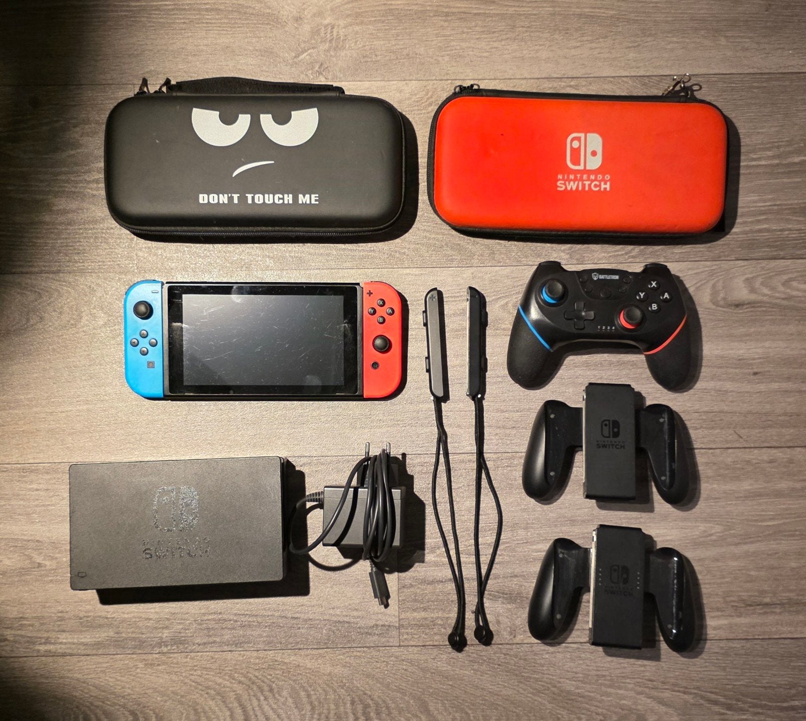 nintendo switch met accessoires, Ophalen of Verzenden, Gebruikt, Met 2 controllers, Switch Original