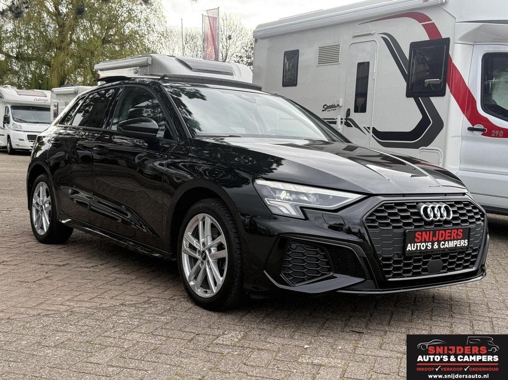 Audi A3 Sportback 35 TFSI Pro Line pano dak automaat, Stof, 4 cilinders, Zwart, Autotrust