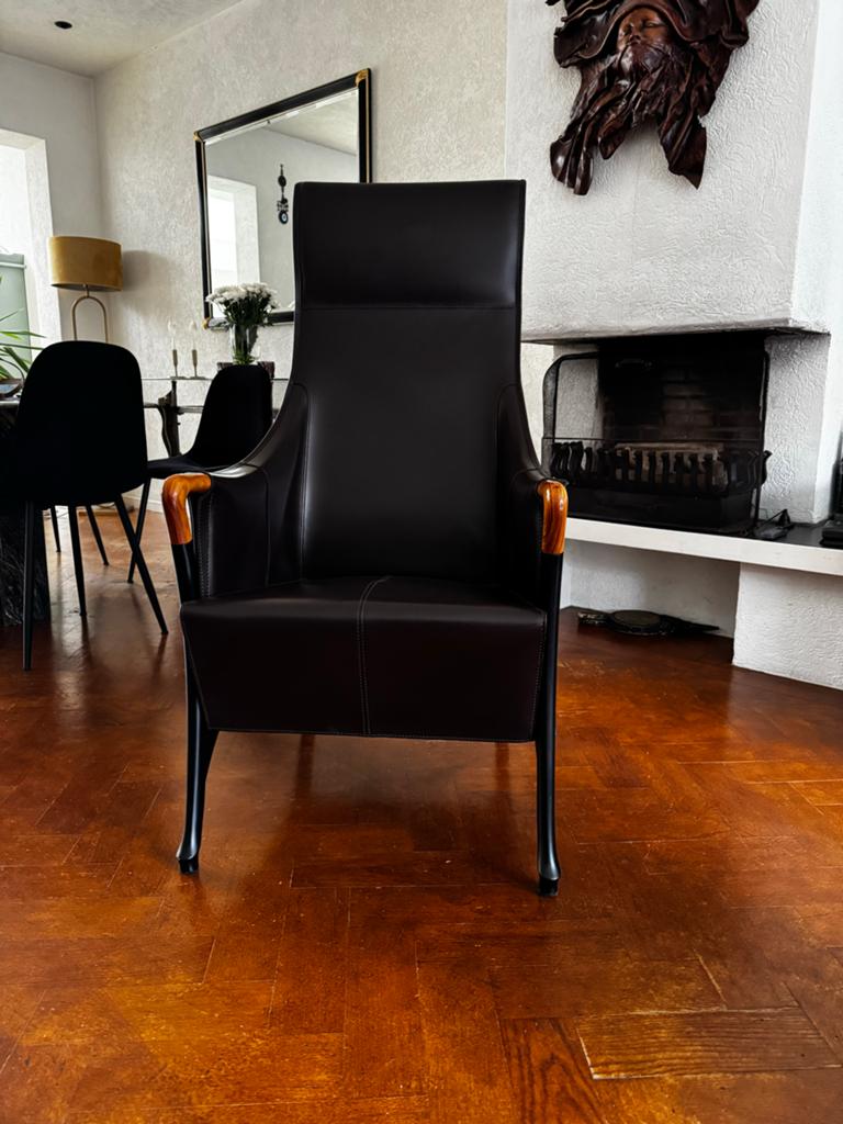 Fauteuil Giorgetti Progetti Wing, Bruin, Leer, Ophalen of Verzenden, Zo goed als nieuw
