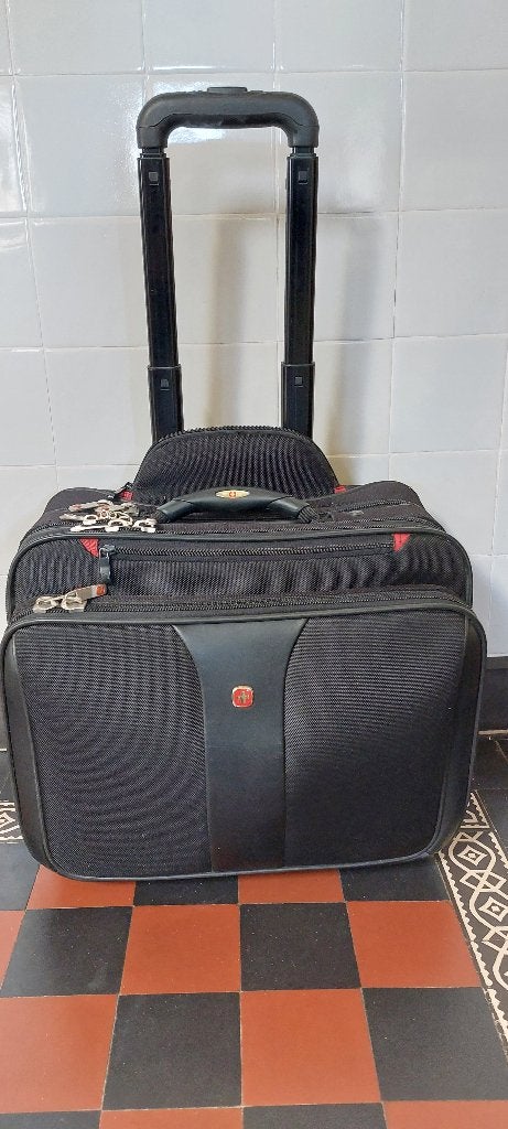 Wenger Patriot Laptoptrolley tot 17 inch/ pilotenkoffer, Ophalen, Gebruikt, Trolleytas, 17 inch of meer