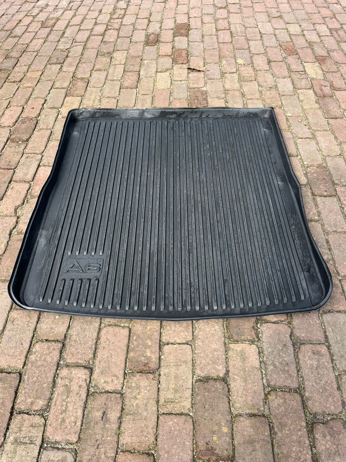 Kofferbakmat, kofferbakschaal, Ophalen, Zo goed als nieuw