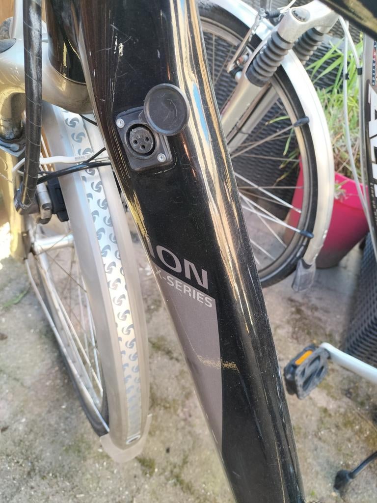 Sparta Ion X-series XTS met lader en scherm (fout E0003), Ophalen, Gebruikt, Sparta