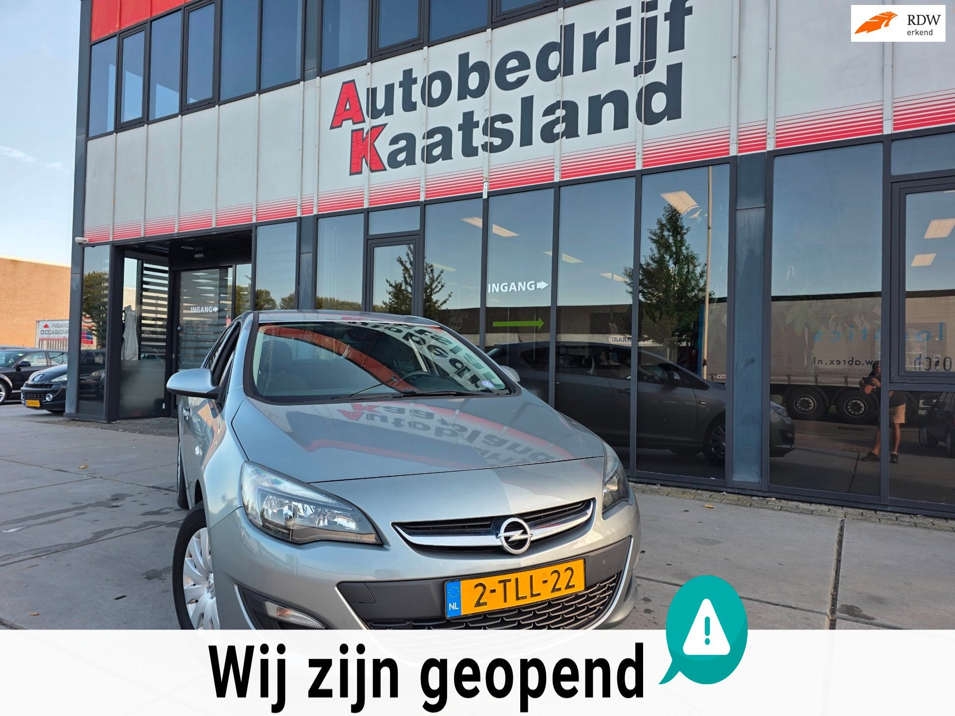 Opel Astra 1.4 Turbo Rhythm - Trekhaak - Airco, Auto's, Opel, Voorwielaandrijving, Euro 5, Stof, Gebruikt