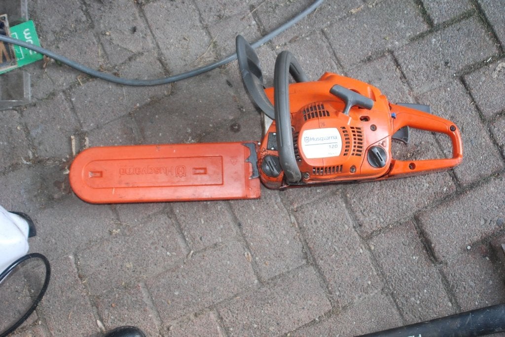 kettingzaag husqvara 120 mark 2, Tuin en Terras, Ophalen of Verzenden, Gebruikt, Overige soorten, HUSQVARNA