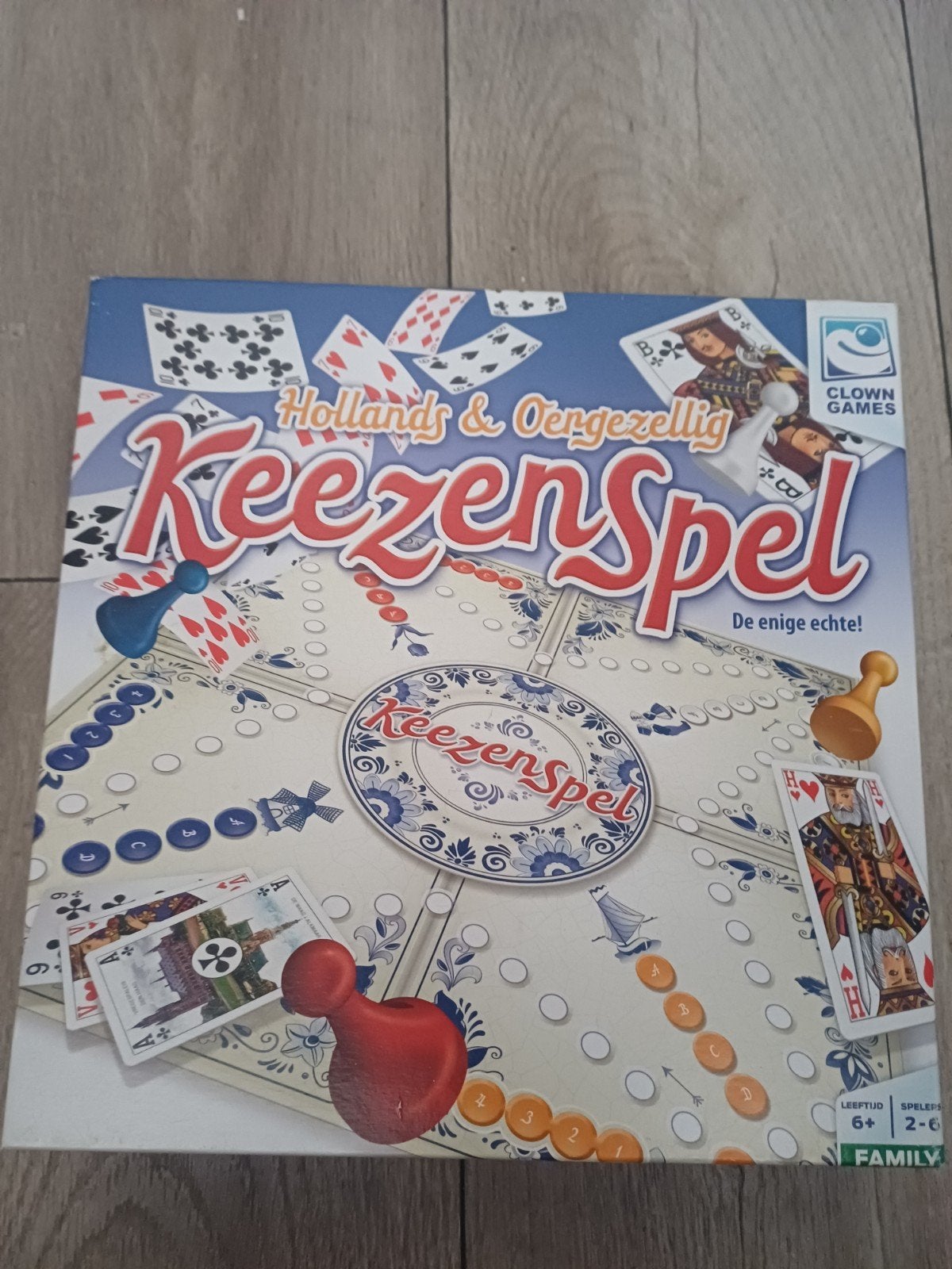 Keezenspel: Het gezellige bord- en kaartspel, Hobby en Vrije tijd, Vijf spelers of meer, Ophalen of Verzenden, Zo goed als nieuw
