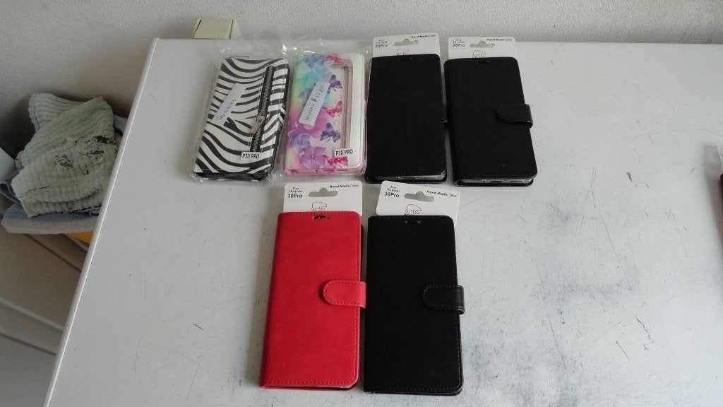 Hoesjes en bookcase, book case Huawei P30pro en Mate30pro, Ophalen of Verzenden, Zo goed als nieuw, Hoesje of Tasje