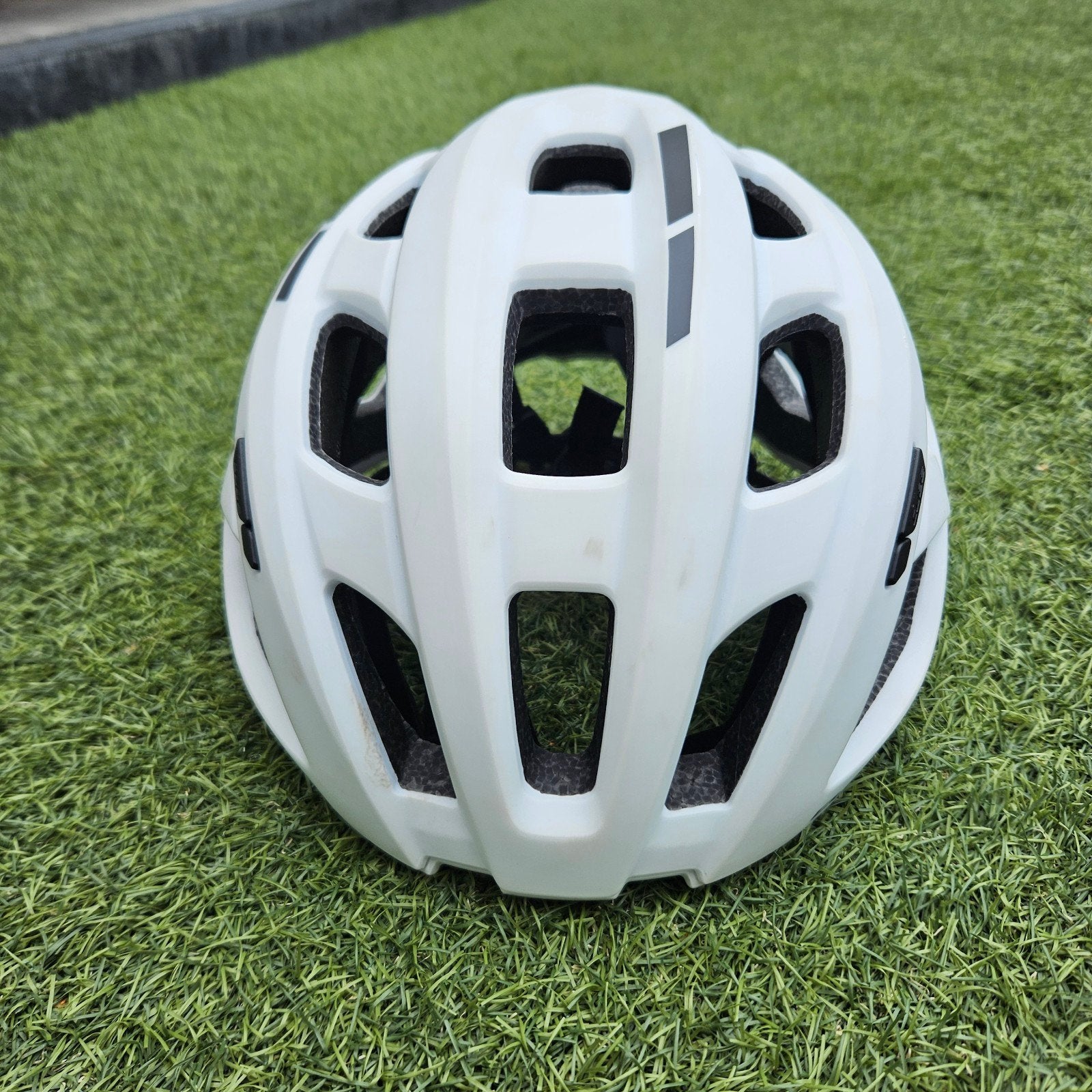 Cube fietshelm wit, maat L (58-62 cm), Ophalen of Verzenden, Zo goed als nieuw, L, Cube