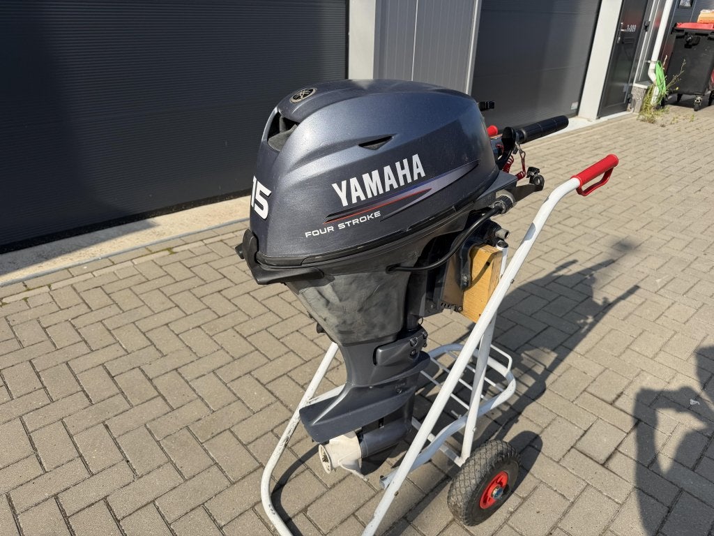 Nette Yamaha 15 PK 4-Takt Kortstaart Knuppelbesturing, Gebruikt, Wfwatersport@botenverhuurhoorn.nl, Yamaha, Benzine