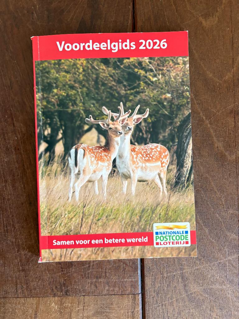 Voordeelgids 2026 Nationale Postcode Loterij NIEUW €2,95, Tickets en Kaartjes, Kortingen en Cadeaubonnen, Drie personen of meer