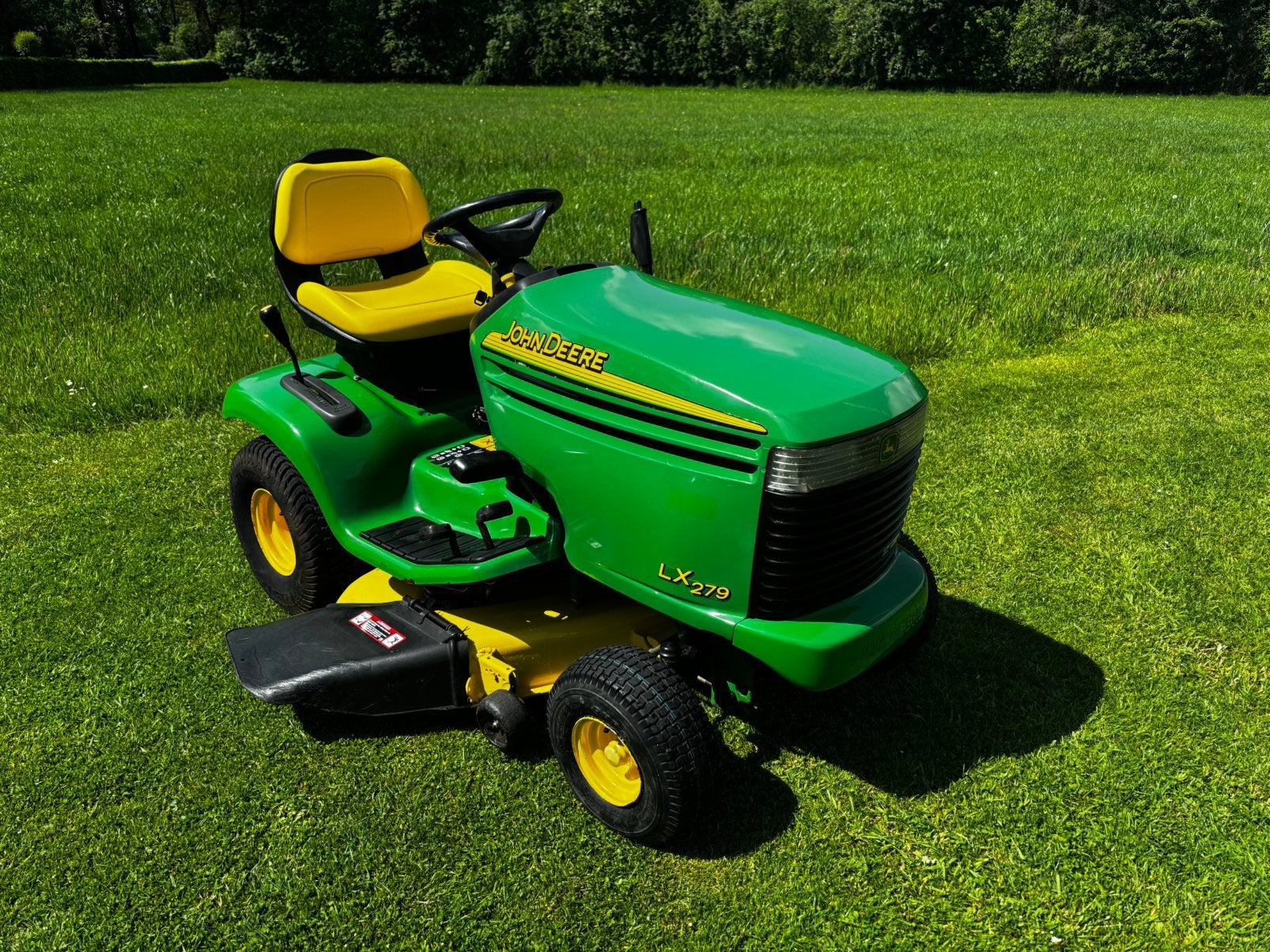 John deere lx279 zitmaaier, Ophalen, Gebruikt, Elektrische starter, 120 cm of meer