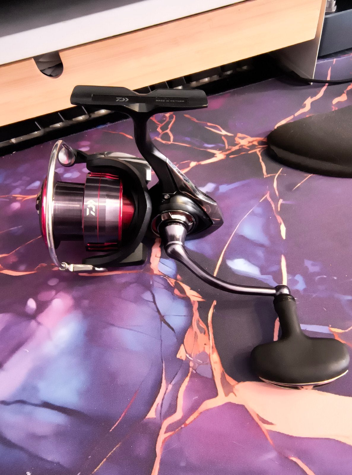 Daiwa Fuego LT 4000 C magsealed, Ophalen of Verzenden, Zo goed als nieuw, Molen