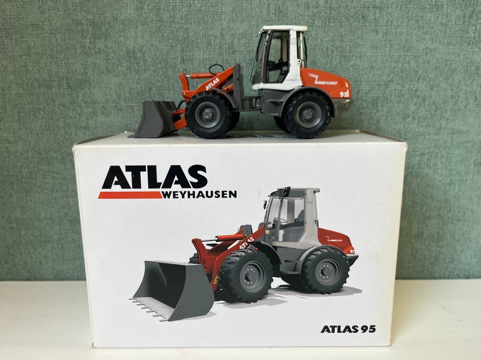 Atlas 95, Ophalen of Verzenden, Zo goed als nieuw, Bus of Vrachtwagen