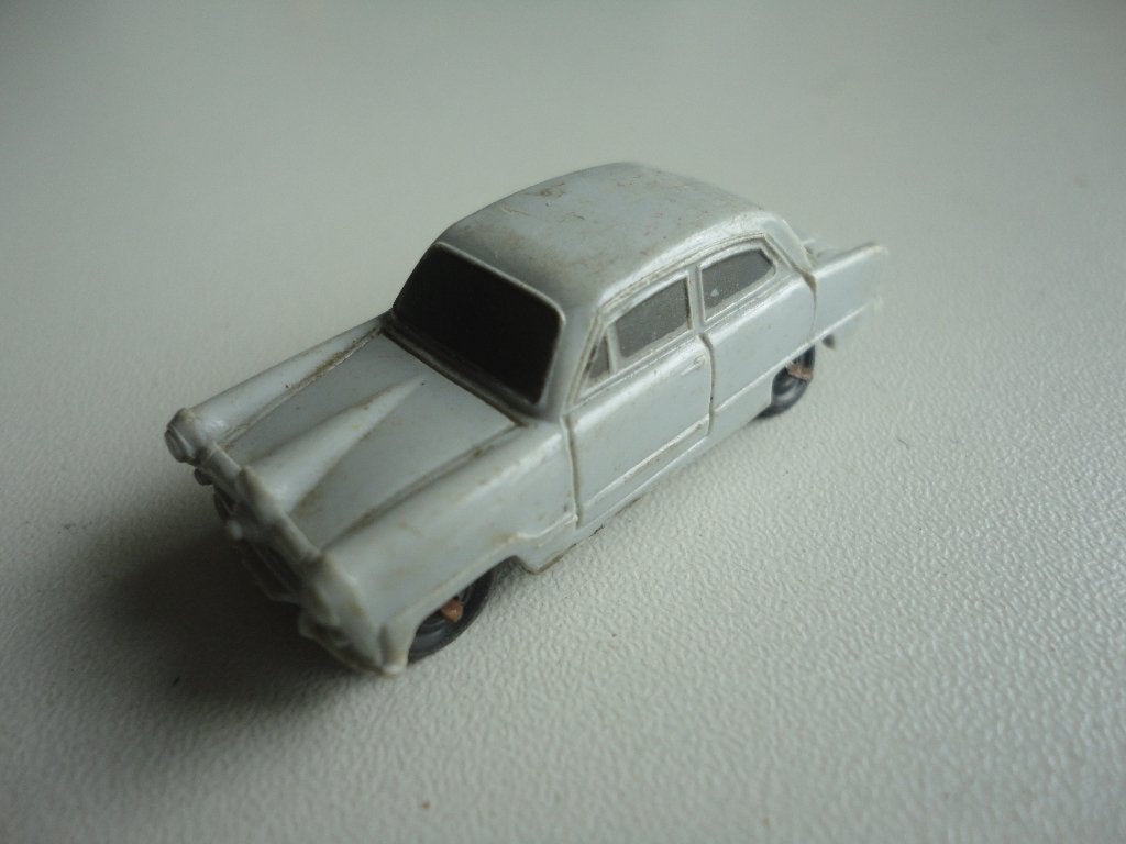 Kleine marklin auto van plastic, Overige merken, Gebruikt, 1:50 of kleiner, Auto