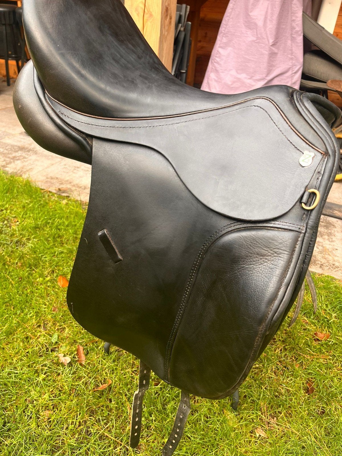 Massimo Dressuurzadel 18 inch, Dieren en Toebehoren, Paarden en Pony's | Zadels, Ophalen, Gebruikt, Dressuur, Overige merken