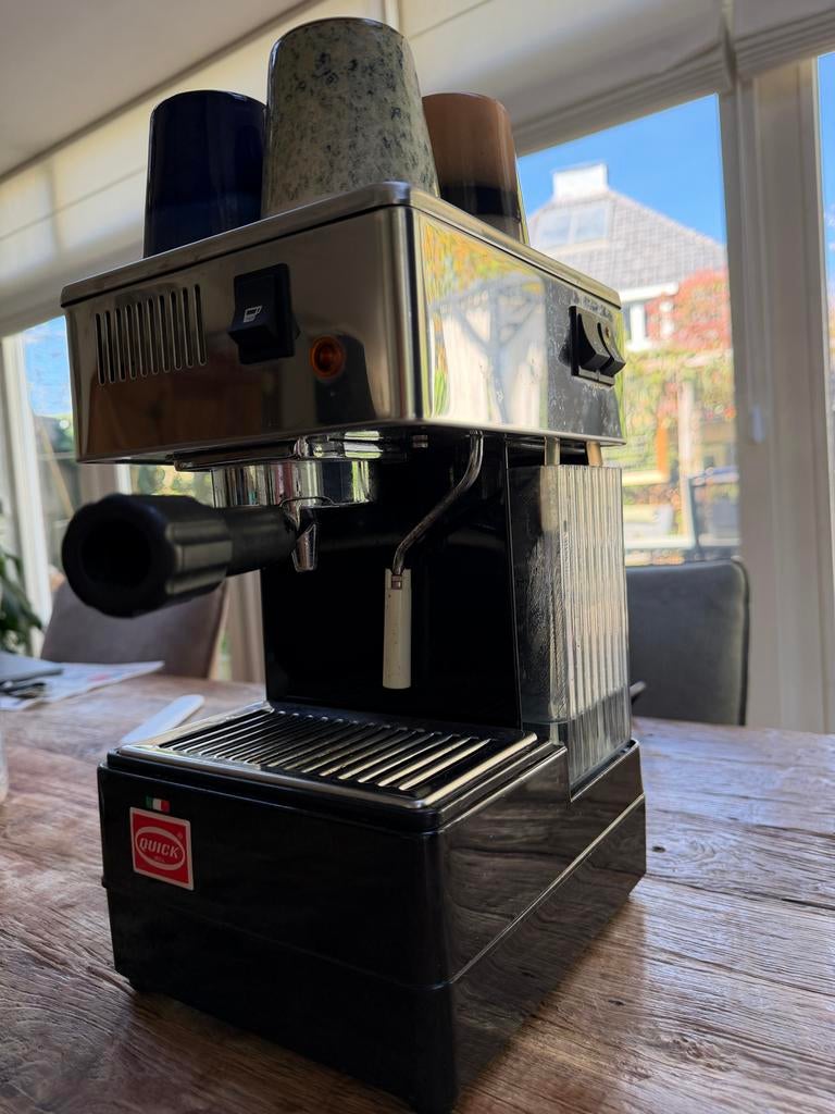 Quickmill 810 koffiemachine met opschuimer-met ESE servings, Witgoed en Apparatuur, Koffiezetapparaten, Gebruikt, Espresso apparaat