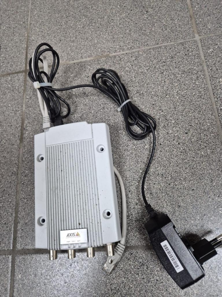 Axis M7011 Video Encoder met Voeding, Computers en Software, Accesspoints, Gebruikt, Ophalen of Verzenden