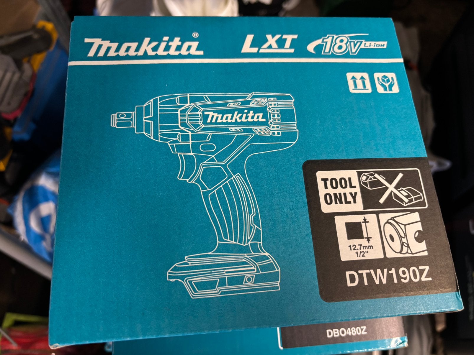 Makita machine voor doppen, Ophalen, Zo goed als nieuw