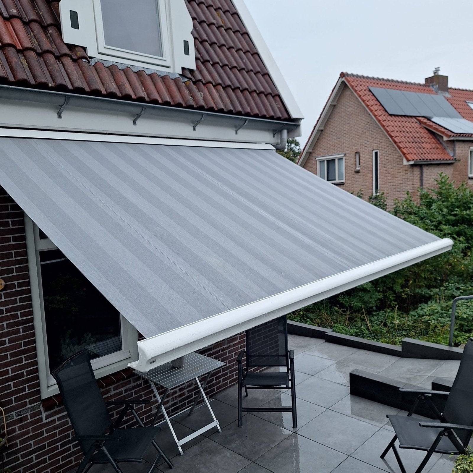 Knikarmscherm RBS type Revolux, elektrisch, 350x250 cm, Ophalen, Elektrisch, Zo goed als nieuw, 150 tot 300 cm