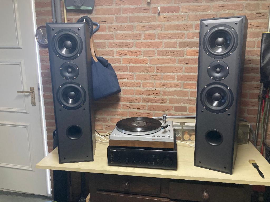 Hifi Set met Dali Luidsprekers, Audio, Tv en Foto, Luidsprekers, Gebruikt, 60 tot 120 watt, Front, Rear of Stereo speakers, Ophalen