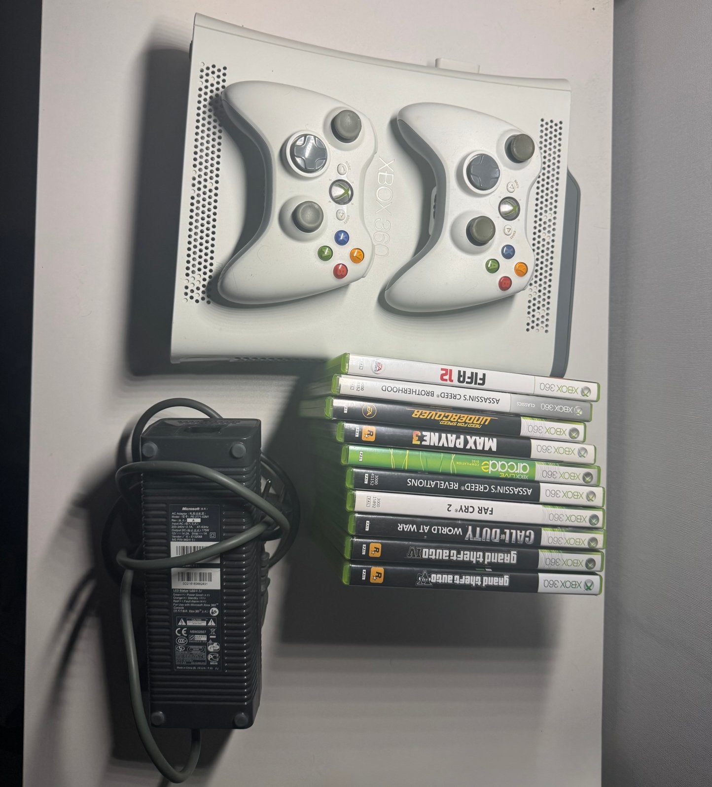 Original xbox 360, Met games, Met 2 controllers, Zo goed als nieuw, 360 Arcade of Core