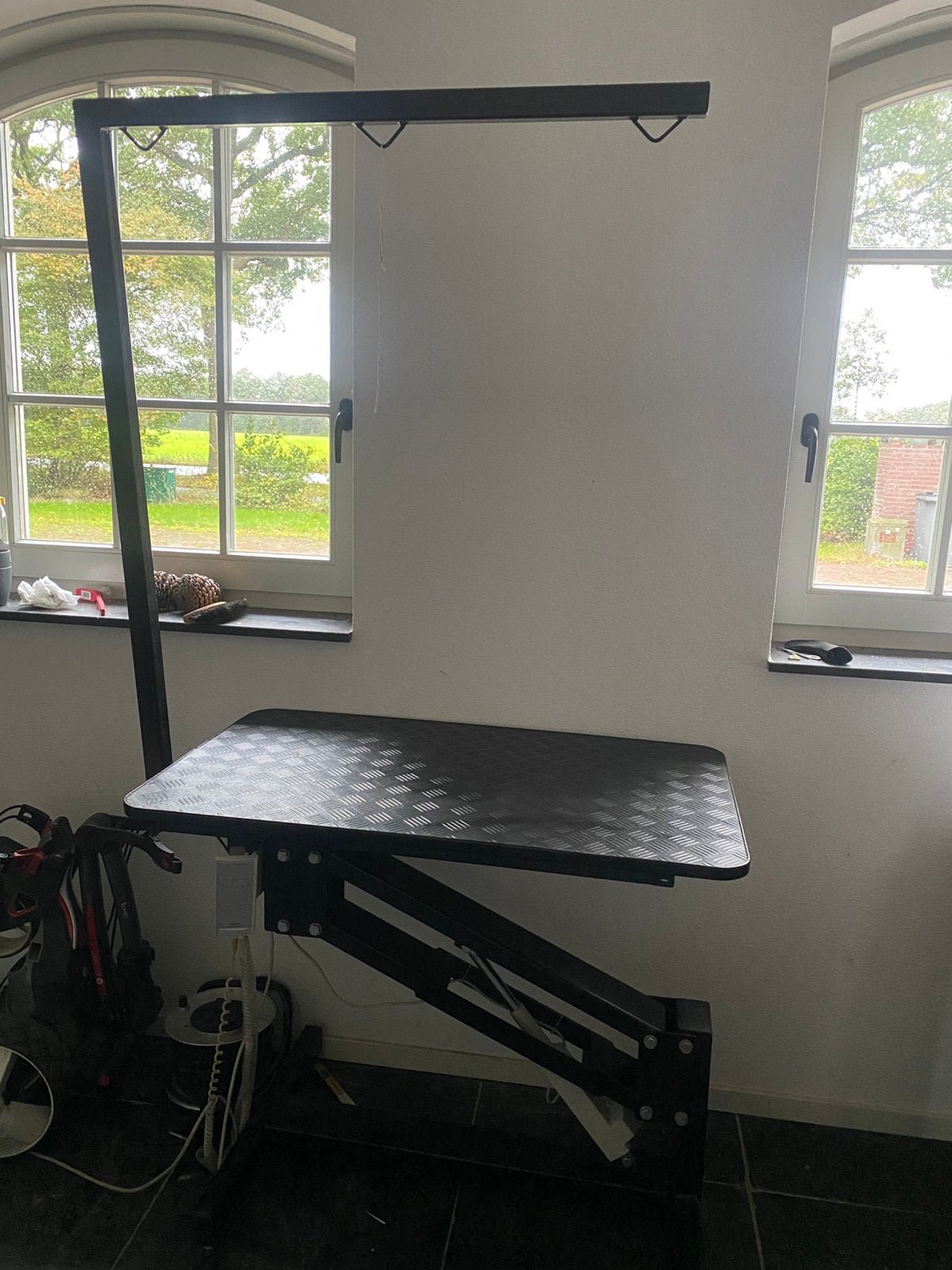 Complete inventaris om een trimsalon te beginnen, Ophalen, Gebruikt, Trimtafel
