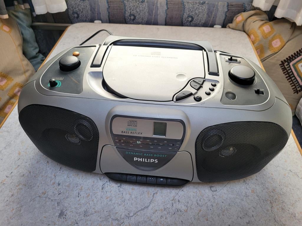 Philips Draagbare CD Radio Cassette Speler bass reflex, Philips, Gebruikt, Draagbaar, Ophalen of Verzenden