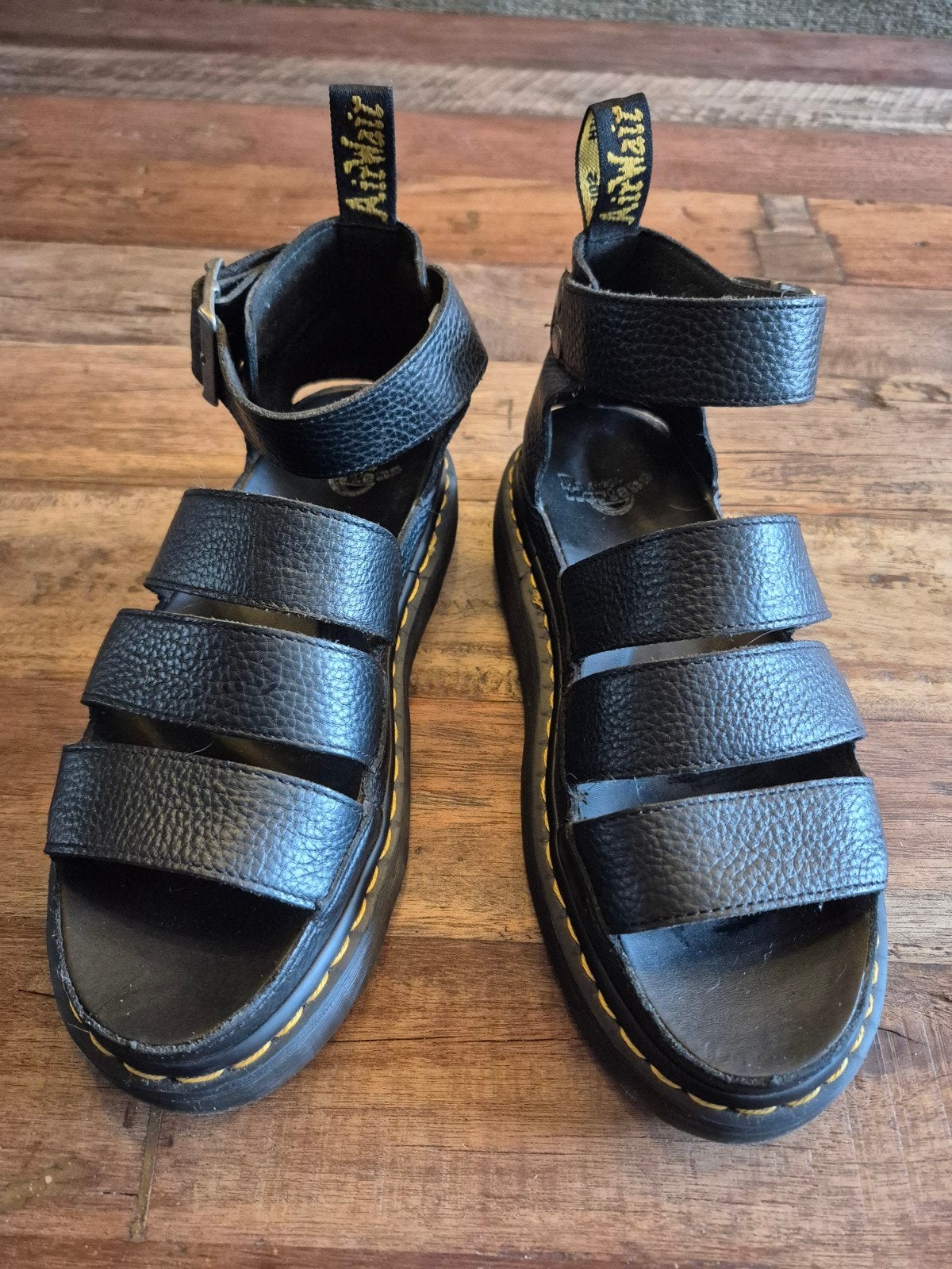 Dr martens sandalen, Kleding | Dames, Schoenen, Ophalen of Verzenden, Zo goed als nieuw, Zwart, Sandalen of Muiltjes