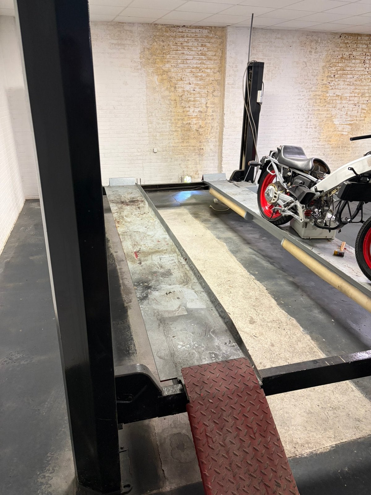 Koni 4 koloms brug, Auto diversen, Autogereedschap, Ophalen of Verzenden, Gebruikt