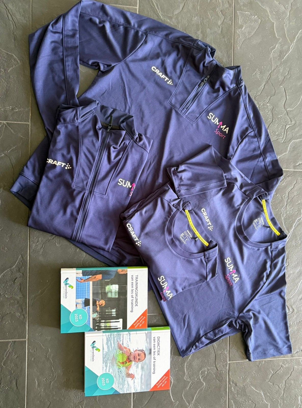 ️Summa sport kleding en boeken nieuw!! PAK JE KANS NU️, Ophalen of Verzenden, Nieuw, Blauw, Algemeen