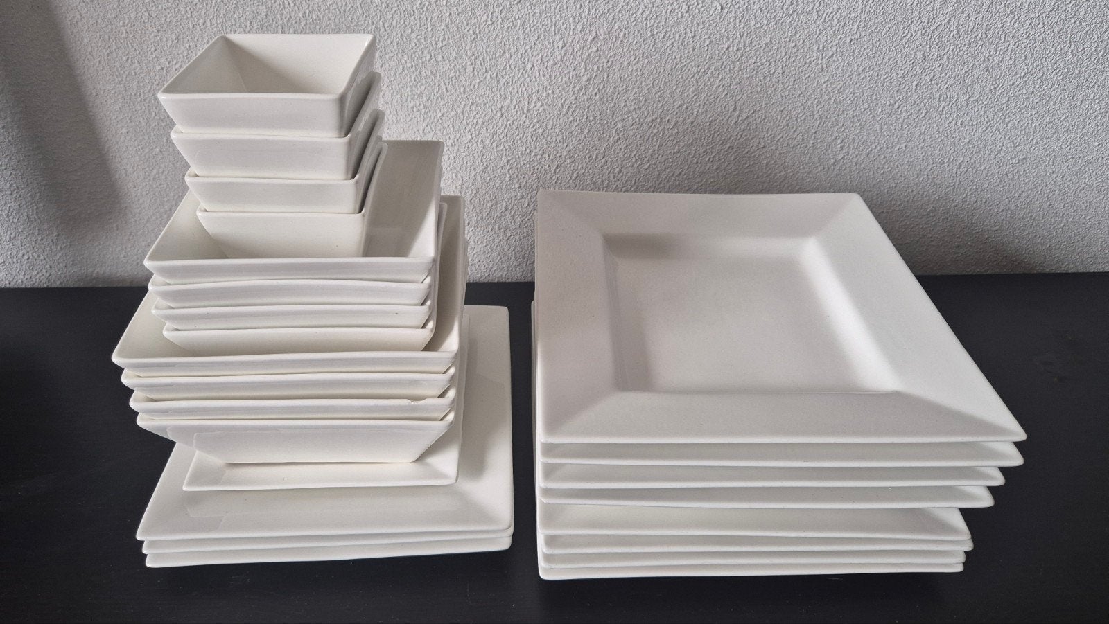 Xenos Porseleinen Servies - 4 persoons - wit, Ophalen, Gebruikt, Bord(en), Overige stijlen